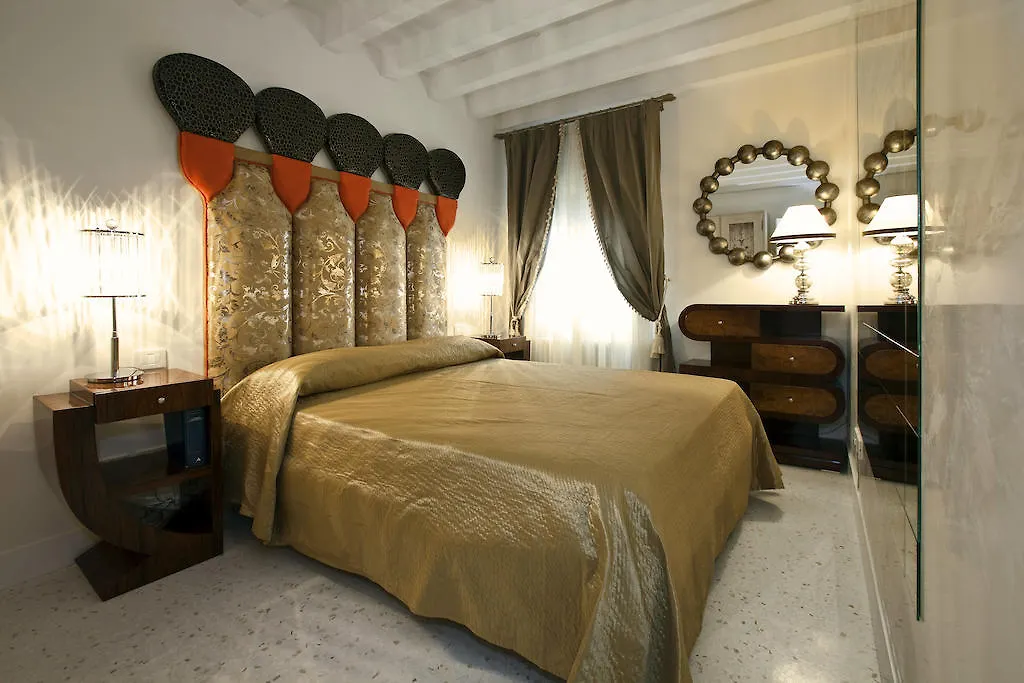 Casa Fortuny Luxury Apartment Venezia