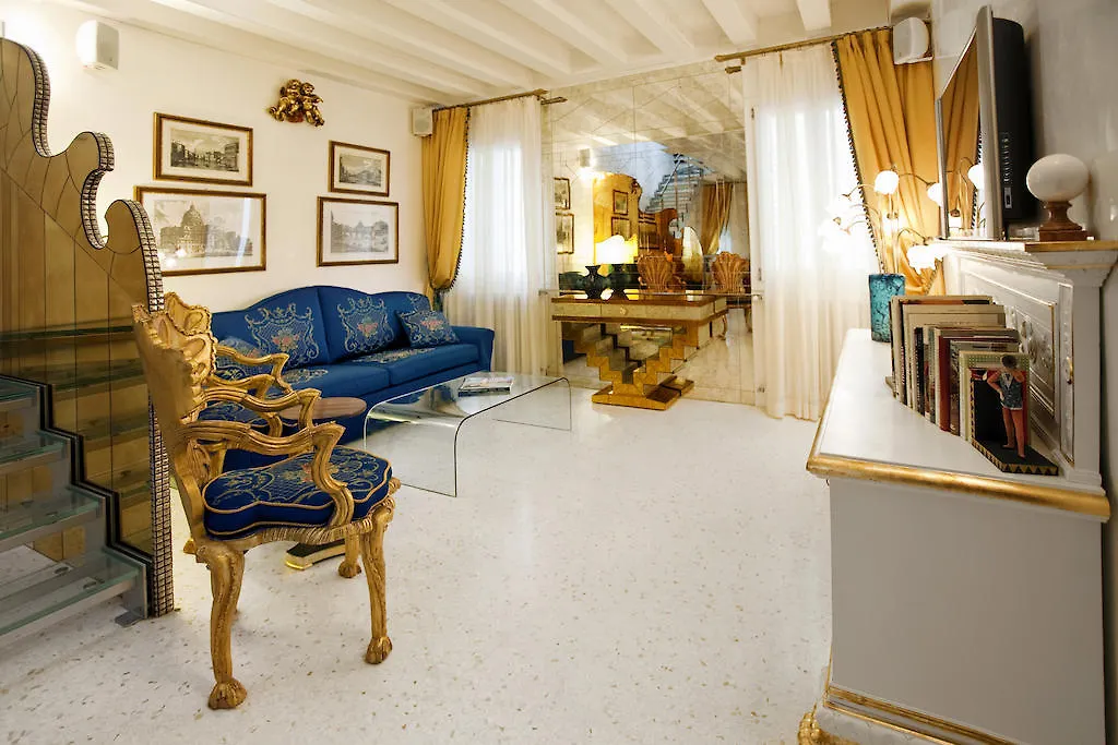 Casa Fortuny Luxury Apartment Venezia
