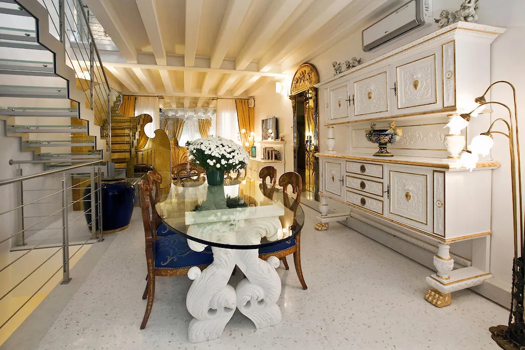 Casa Fortuny Luxury Apartment Venezia
